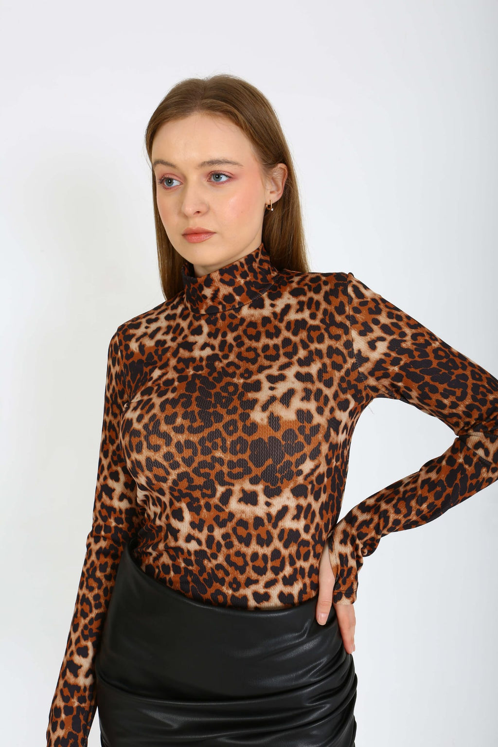 Cliff balıkçı yaka leopar bluz